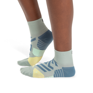 Main image showing a product in the gallery