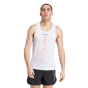 Main image showing a product in the gallery