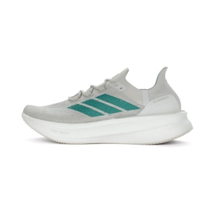 Main image showing a product in the gallery