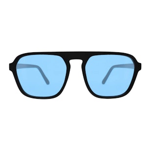 Main image showing a product in the gallery