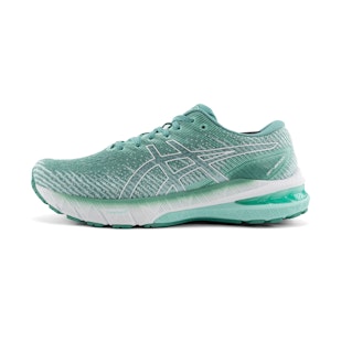 Main image showing a product in the gallery