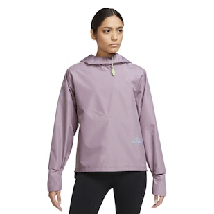 Main image showing a product in the gallery