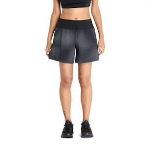 Main image showing a product in the gallery