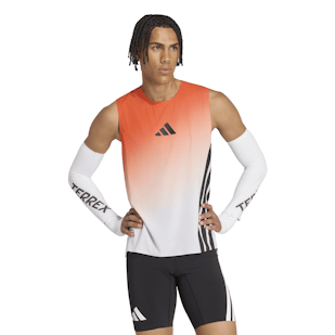 Main image showing a product in the gallery