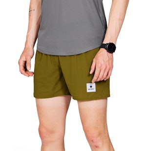 Main image showing a product in the gallery