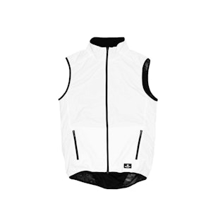 Main image showing a product in the gallery