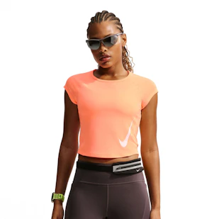 Main image showing a product in the gallery