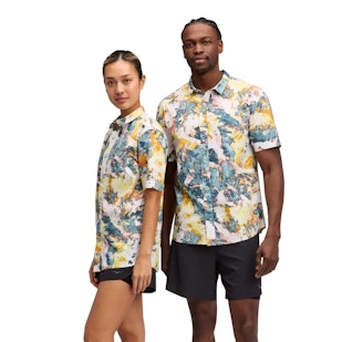 Main image showing a product in the gallery