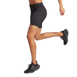 Main image showing a product in the gallery