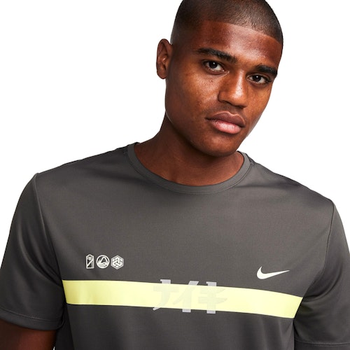 Nike hi sales vis t shirt