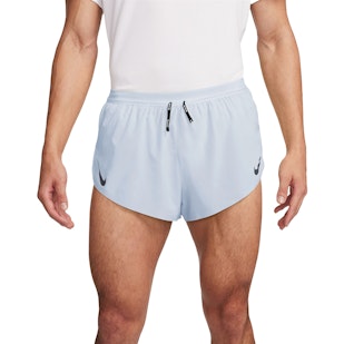 Main image showing a product in the gallery