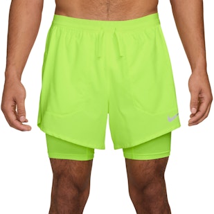 Main image showing a product in the gallery