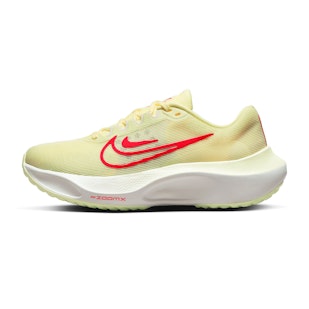 Main image showing a product in the gallery