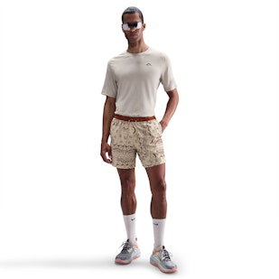 Main image showing a product in the gallery