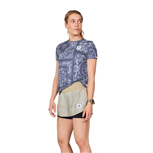 Main image showing a product in the gallery