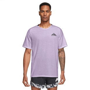 Main image showing a product in the gallery