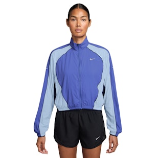 Main image showing a product in the gallery