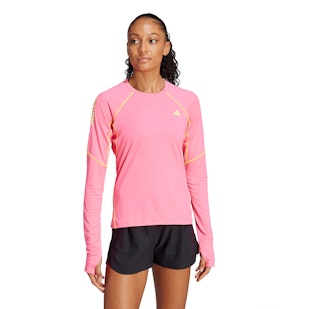 Main image showing a product in the gallery