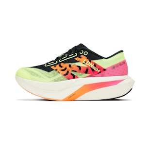 Main image showing a product in the gallery