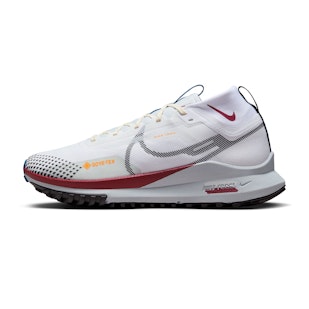 Main image showing a product in the gallery