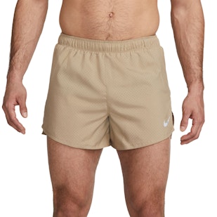 Main image showing a product in the gallery