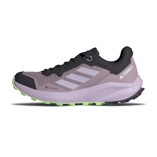 Main image showing a product in the gallery