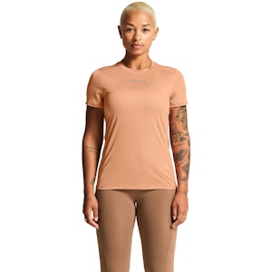 Craft ADV Essence T-shirt 2 Women Craft ADV Essence T-shirt 2 Women