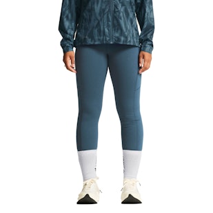 Main image showing a product in the gallery