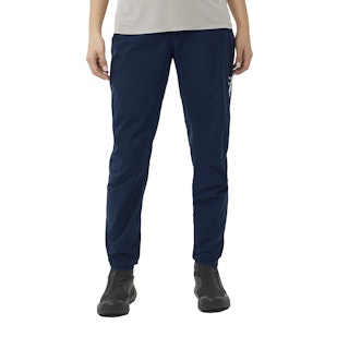 Main image showing a product in the gallery