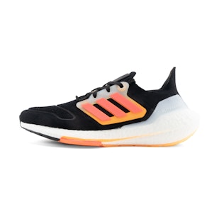 Main image showing a product in the gallery