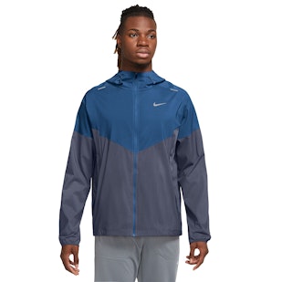 Main image showing a product in the gallery