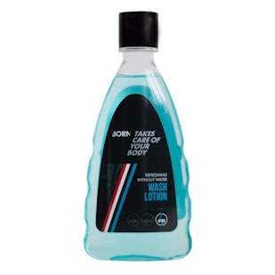 Main image showing a product in the gallery