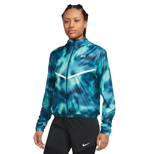 Main image showing a product in the gallery