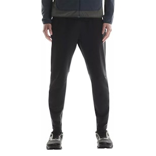 Main image showing a product in the gallery