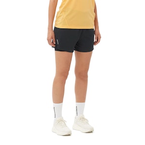 Salomon Shakeout Core 4 Inch 2in1 Shorts Dame Salomon Shakeout Core 4 Inch 2in1 Shorts Dame