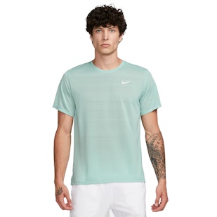 Main image showing a product in the gallery