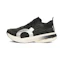 On Cloudboom Strike Dame Sort