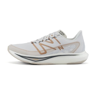 Main image showing a product in the gallery