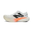 New Balance FuelCell SuperComp Pacer v2 Herr Weiß