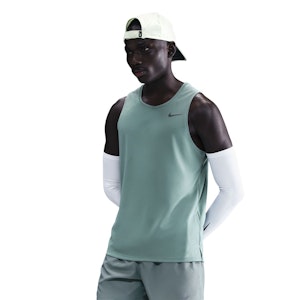 Nike Miler Dri-FIT Singlet Men Nike Miler Dri-FIT Singlet Men